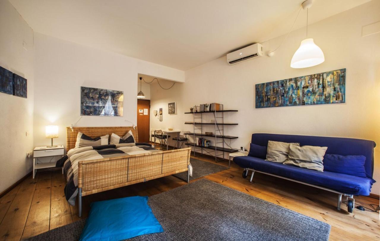 Studio Apartments Centro Storico Via Manno Cagliari Exterior photo